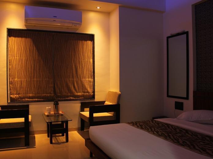 Treebo Trend Royal Kourt Aurangabad Hotell Eksteriør bilde