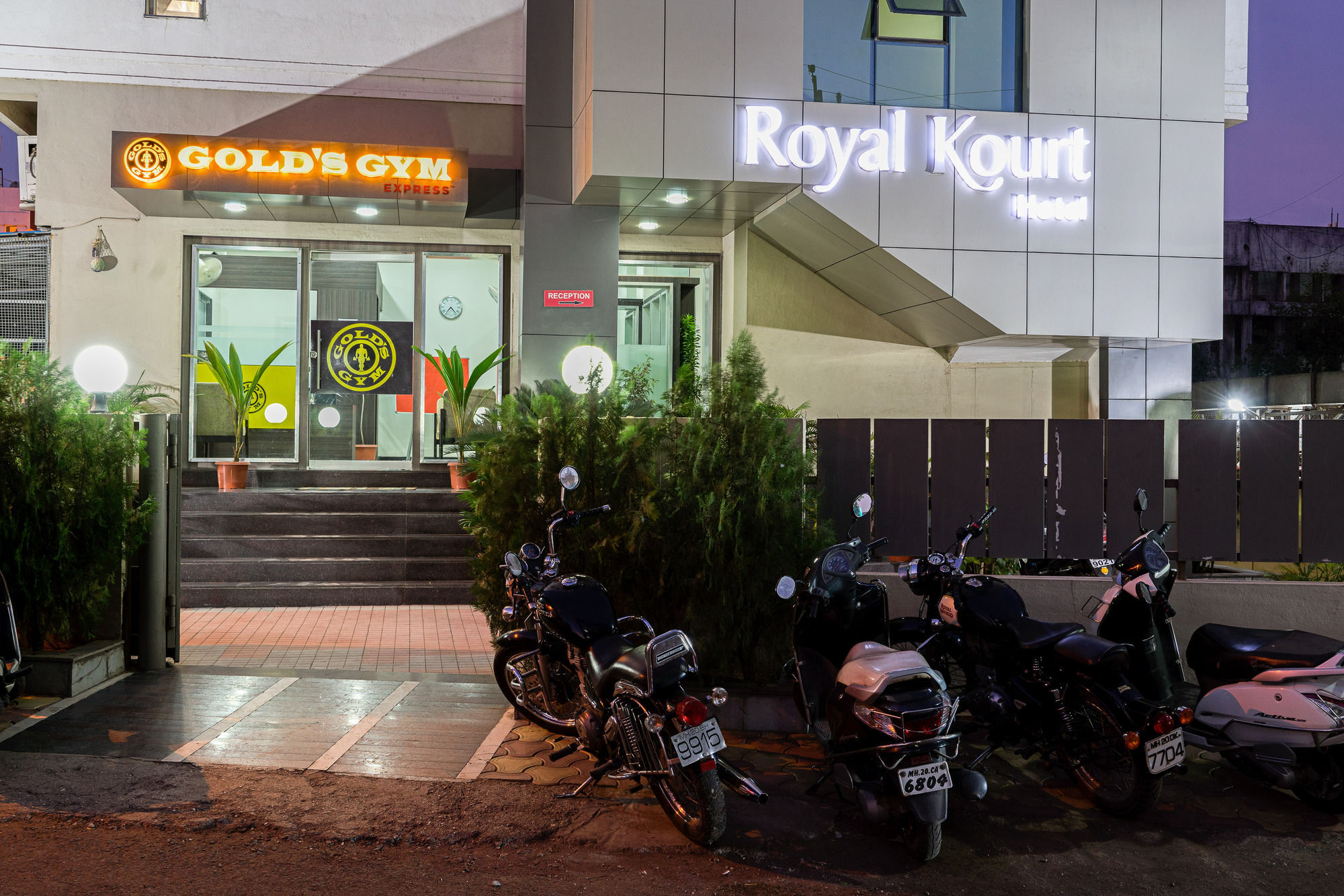 Treebo Trend Royal Kourt Aurangabad Hotell Eksteriør bilde